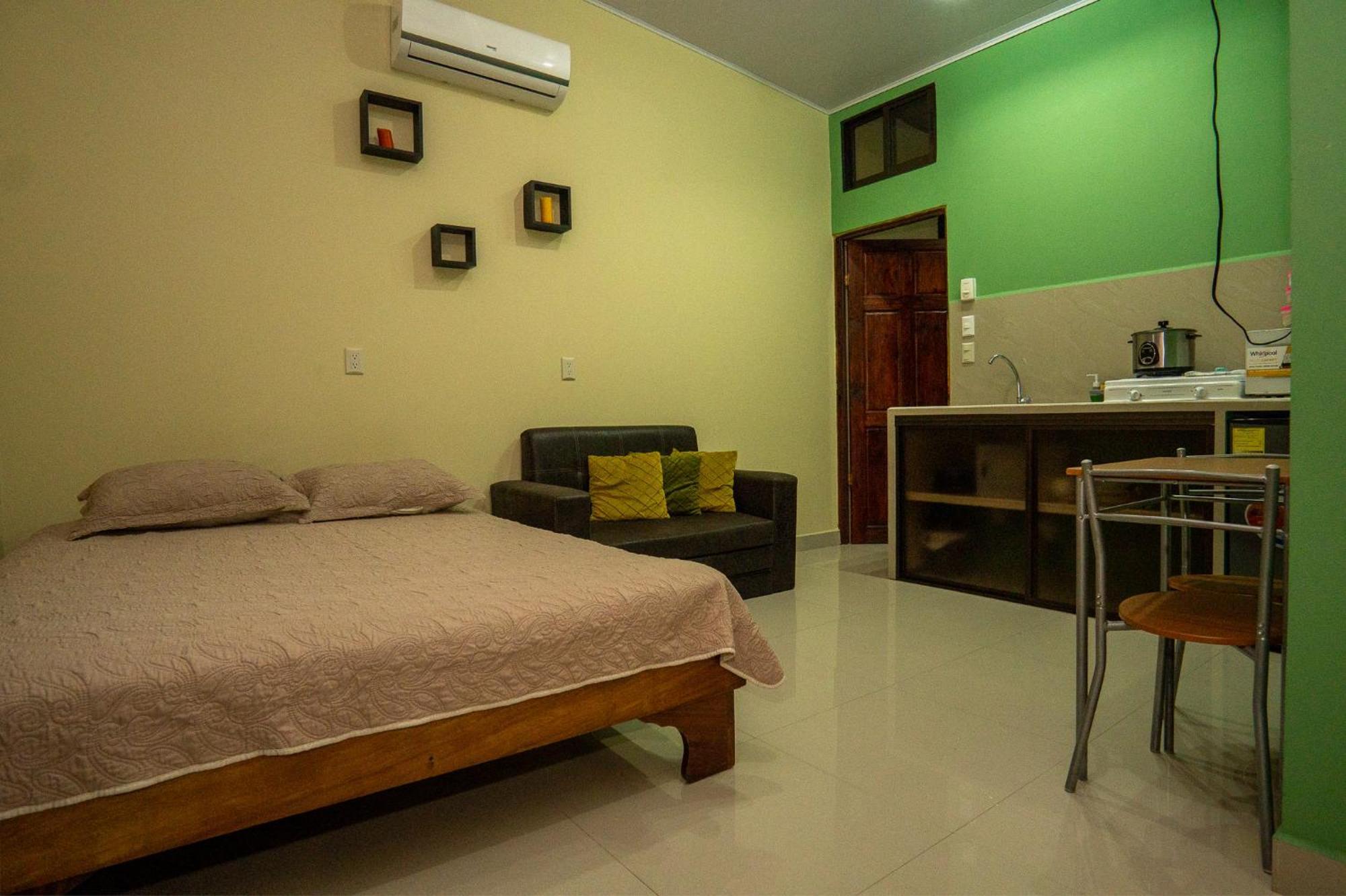 Apartamento Aliga 1 Quepos Extérieur photo